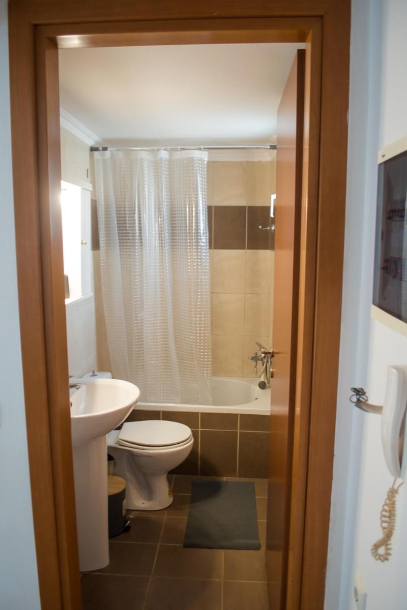 Sun Βy Τhe Sea 100M From The Beach Appartement Agia Pelagia  Buitenkant foto