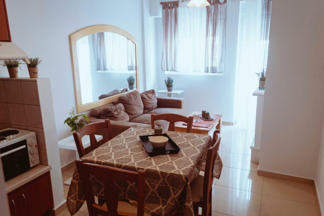 Sun Βy Τhe Sea 100M From The Beach Appartement Agia Pelagia  Buitenkant foto