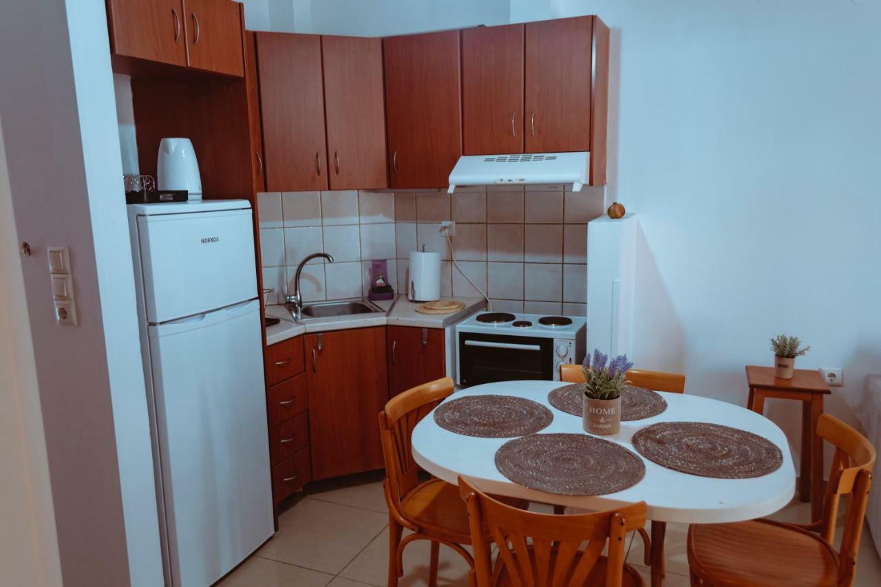 Sun Βy Τhe Sea 100M From The Beach Appartement Agia Pelagia  Buitenkant foto